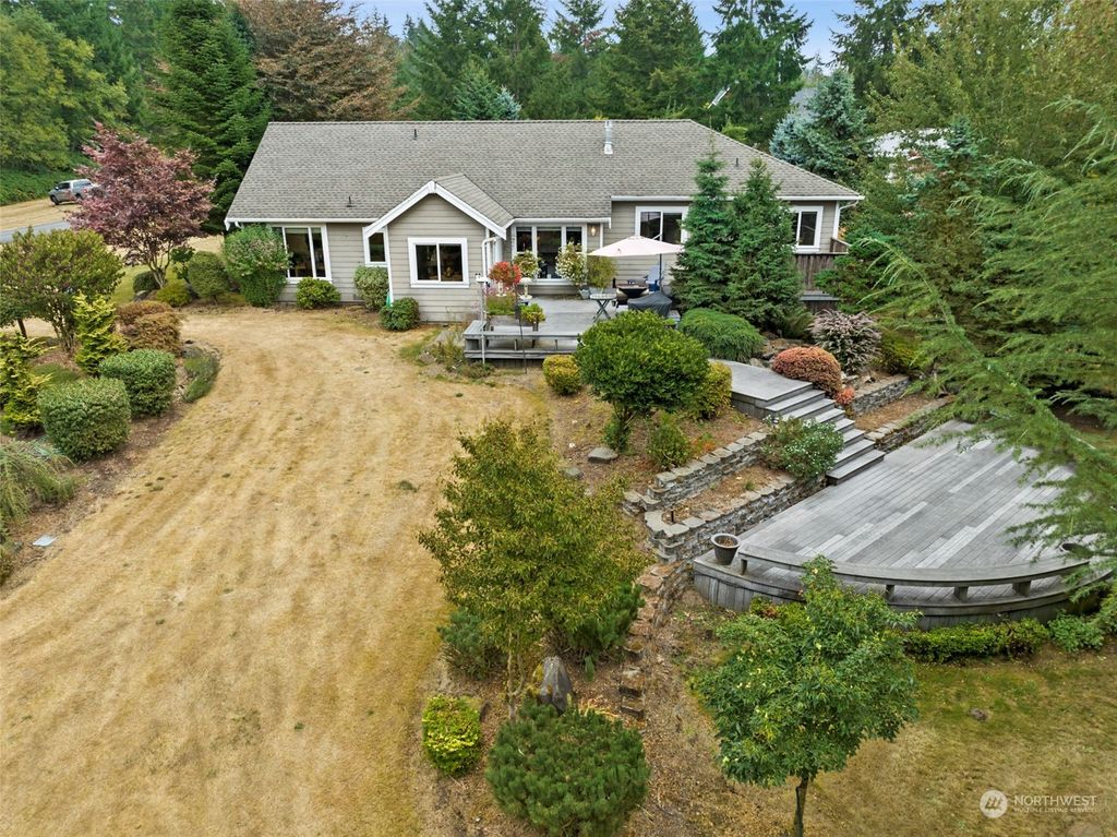 Photo of 24601 SE 390th Street, Enumclaw, WA 98022 (MLS # 2013558)