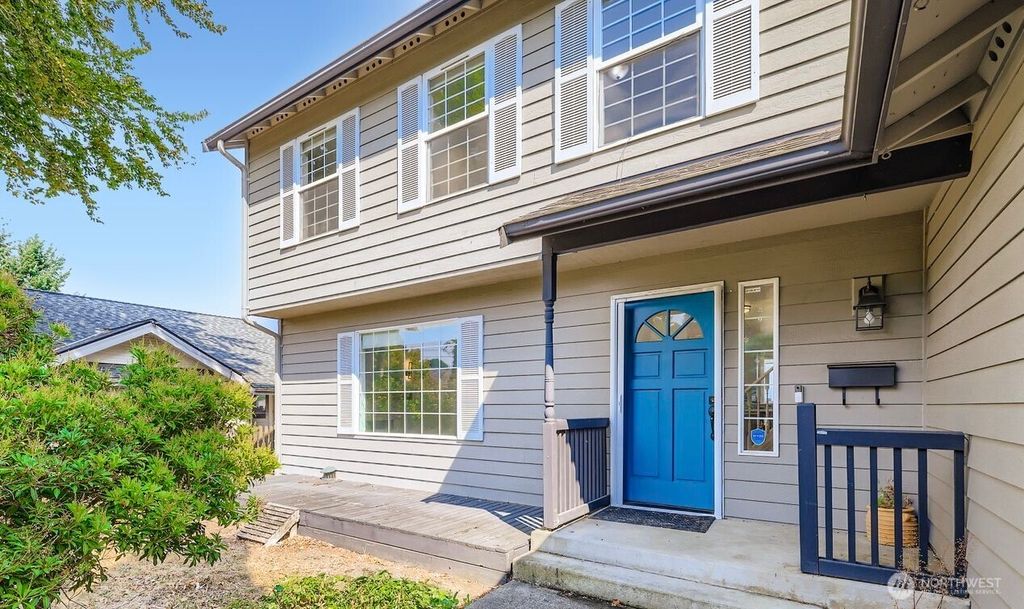 Photo of 3921 High Street, Everett, WA 98201 (MLS # 2426936)