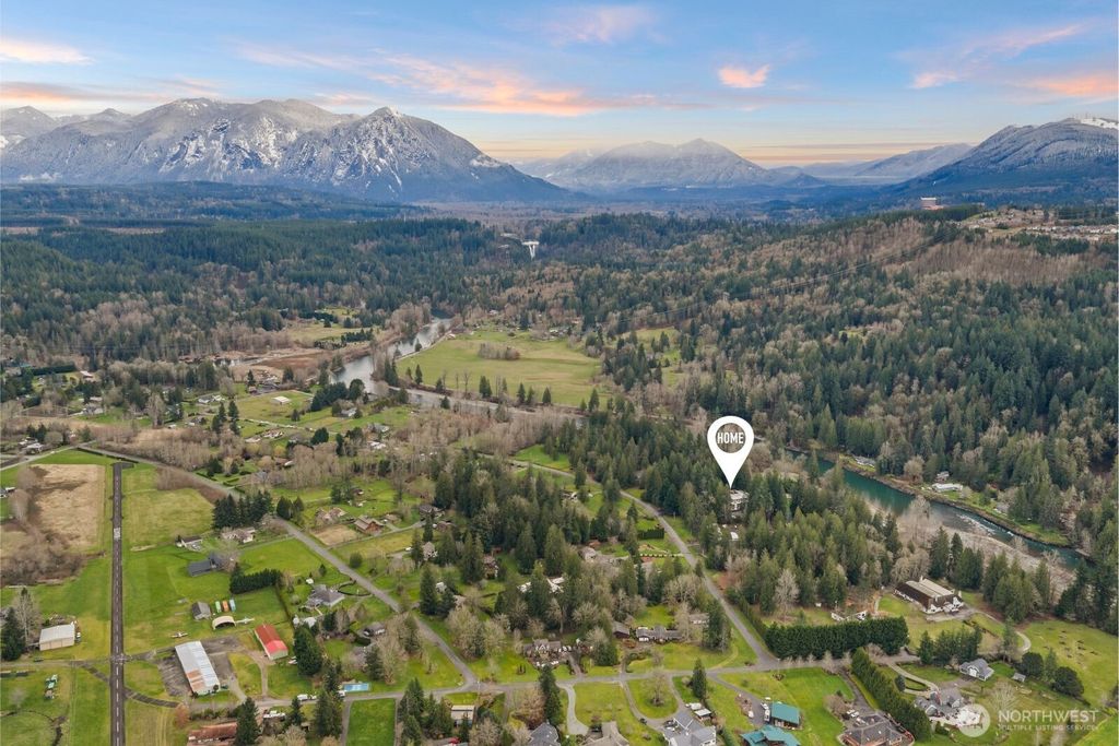 Photo of 35525 SE 49th Street, Fall City, WA 98024 (MLS # 2500345)