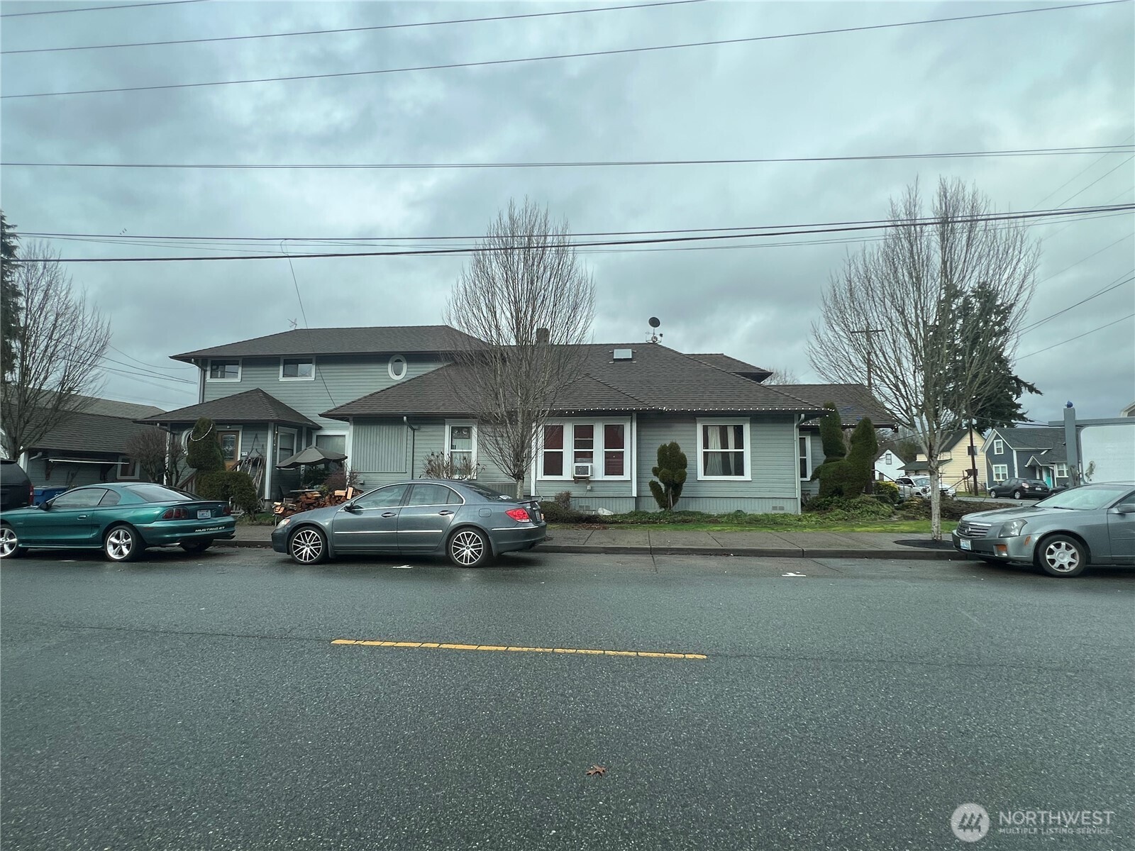 148 N Woods Street