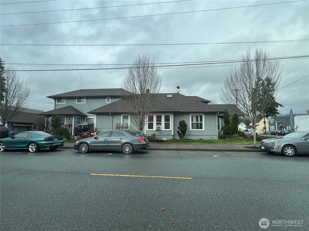 Photo of 148 N Woods Street, Monroe, WA 98272 (MLS # 2354849)
