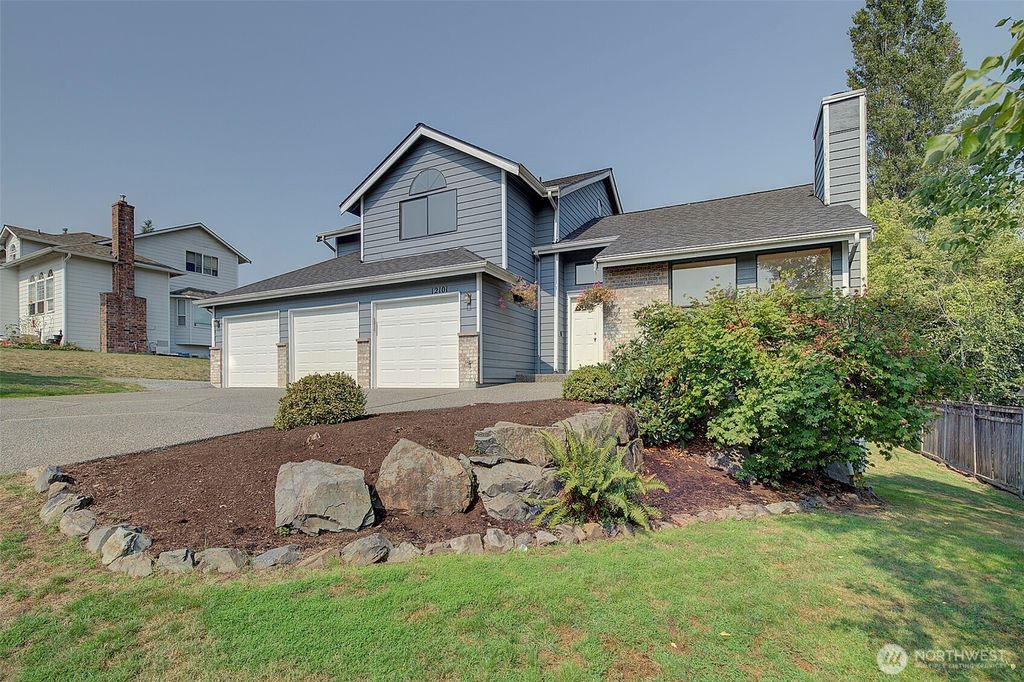 Photo of 12101 30th Street NE, Lake Stevens, WA 98258 (MLS # 2428650)
