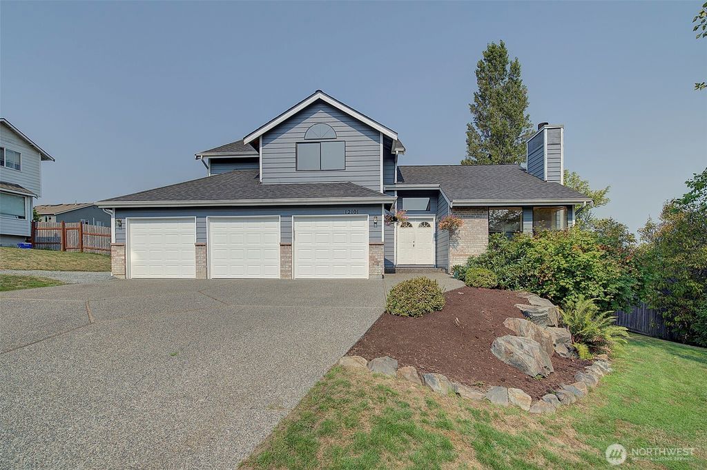 Photo of 12101 30th Street NE, Lake Stevens, WA 98258 (MLS # 2428650)