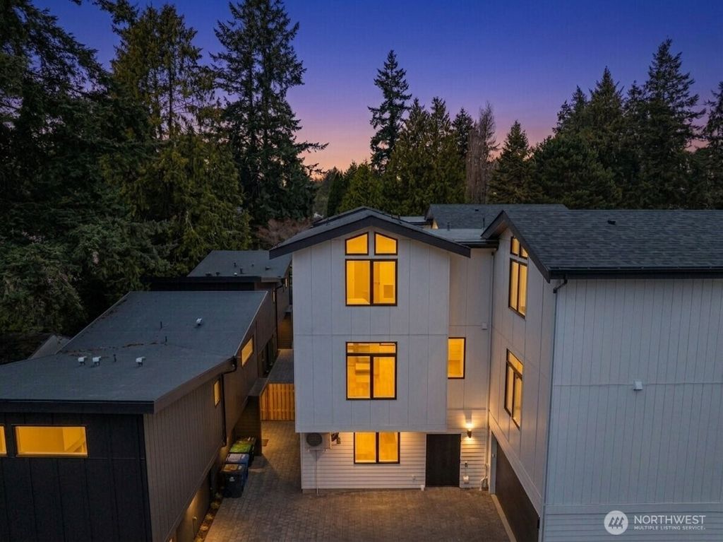 Photo of 14033 Densmore Avenue N, Seattle, WA 98133 (MLS # 2513287)