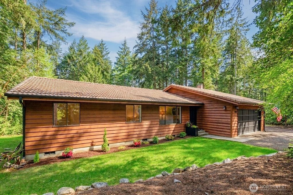 Photo of 1989 NW Lucky Lane, Silverdale, WA 98383 (MLS # 2513551)