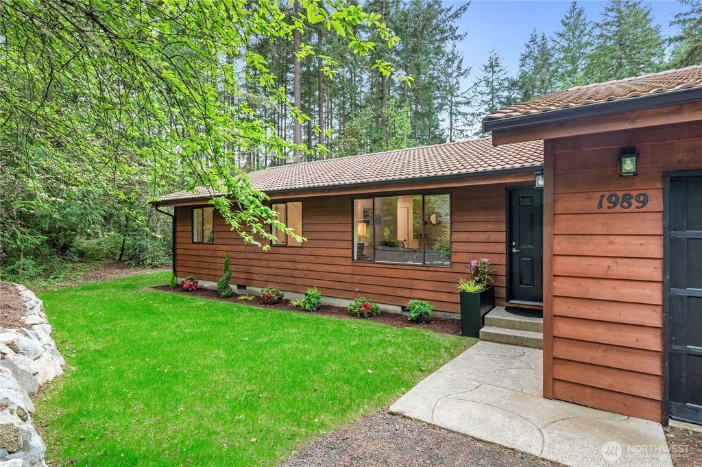 Photo of 1989 NW Lucky Lane, Silverdale, WA 98383 (MLS # 2513551)