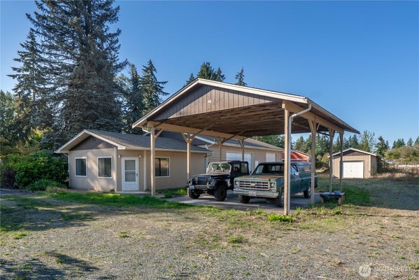 5503 152ND ST E, PUYALLUP, WA 98375 - Image b4db1e3d9c8b73284a18fe3f5869a5e2/2647754926