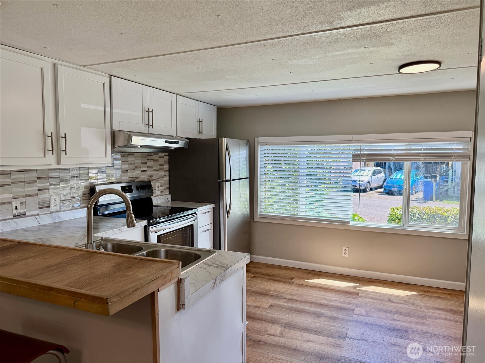 7121 49th Street E 38