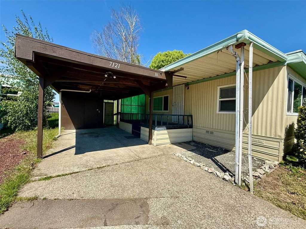 Photo of 7102 49th Street E #38, Fife, WA 98424 (MLS # 2515954)