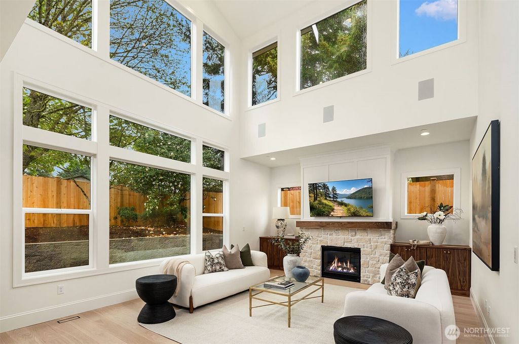 Photo of 138 159th Place SE, Bellevue, WA 98008 (MLS # 2508213)