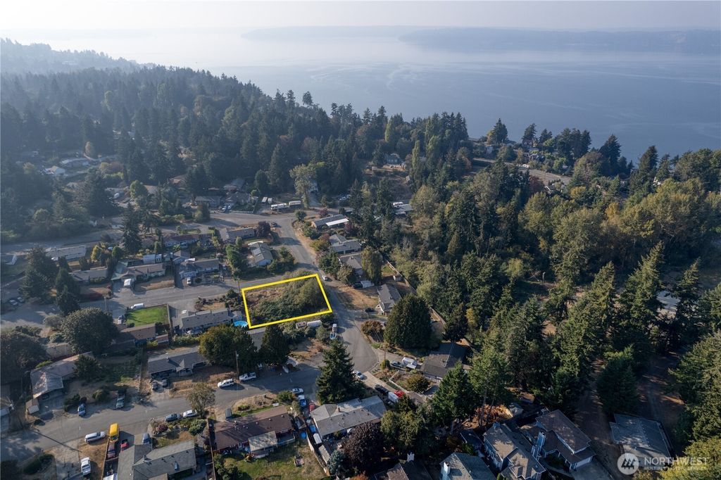 Photo of 314 XX 50th Avenue SW, Federal Way, WA 98023 (MLS # 2353693)