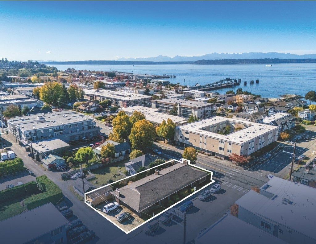 Photo of 300 Edmonds Street, Edmonds, WA 98020 (MLS # 2596969)