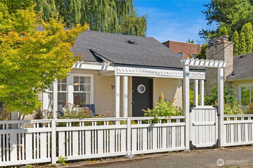 Photo of 3422 Alamo Place S, Seattle, WA 98144 (MLS # 2396768)