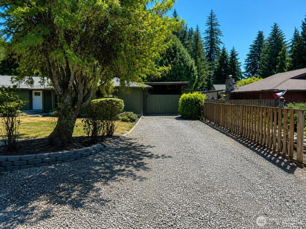 Photo of 8516 29th Street Ct E, Edgewood, WA 98371 (MLS # 2517370)