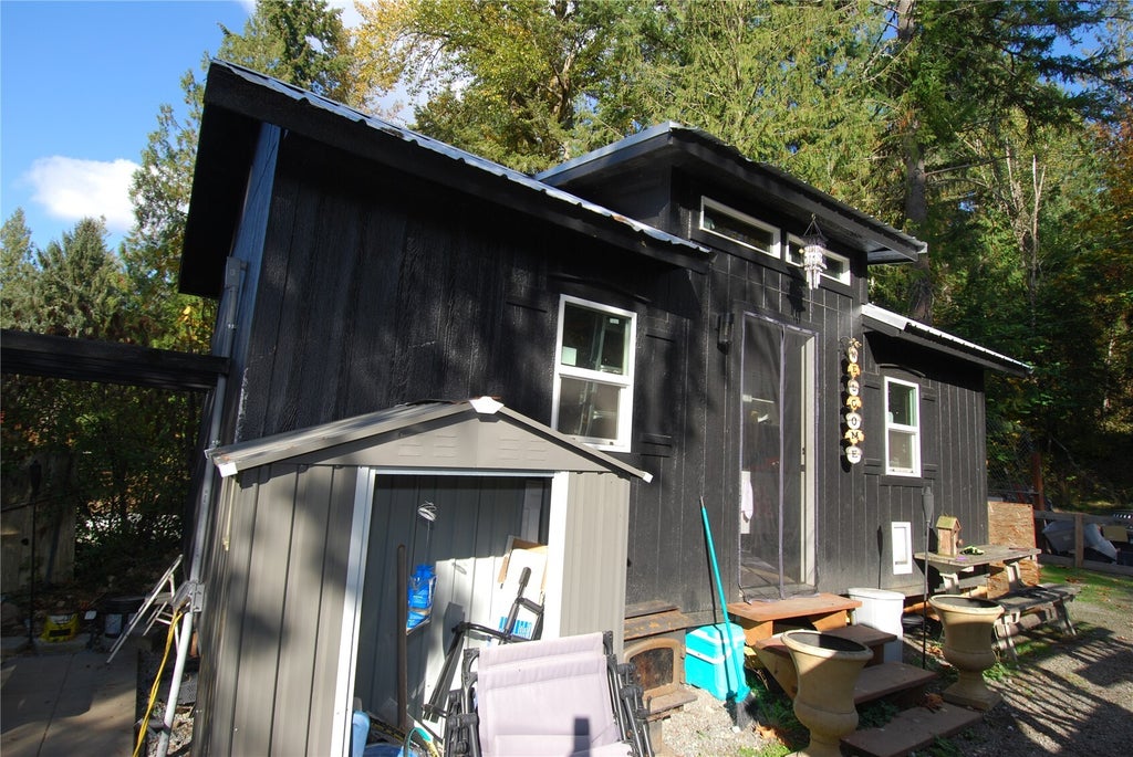 Photo of 25316 Brooks Road E, Orting, WA 98360 (MLS # 2596135)