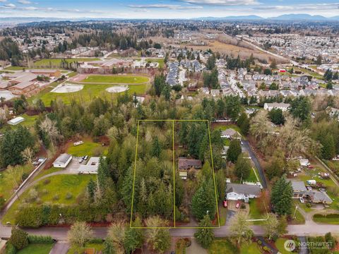 Photo of 12012 SE 310th Street, Auburn, WA 98092 (MLS # 2476960)