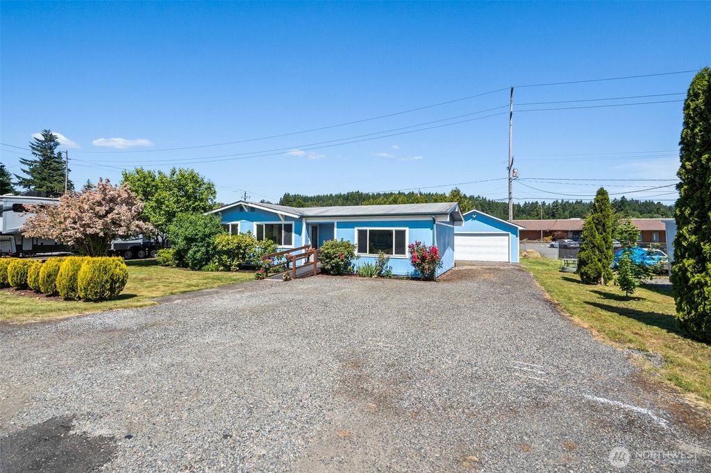 Photo of 466 Garfield Avenue E, Tenino, WA 98589 (MLS # 2533009)