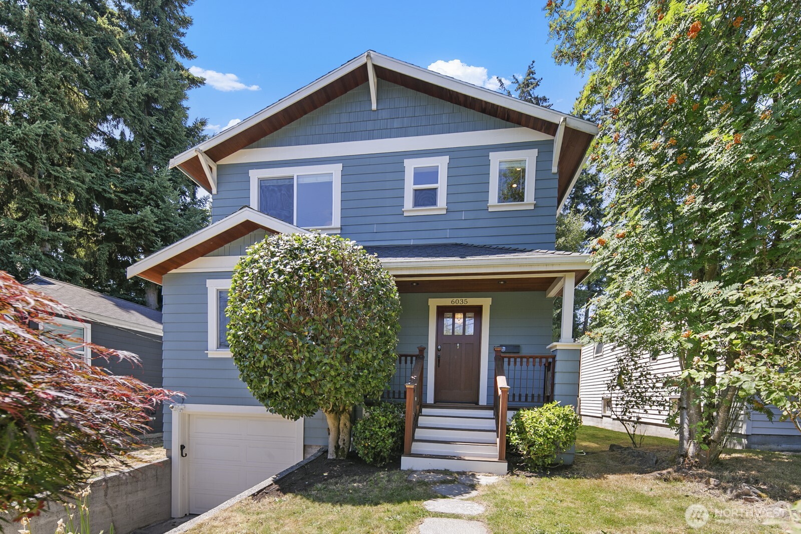 6035 39th Avenue NE