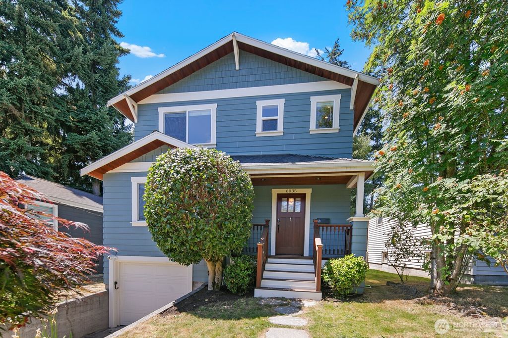 Photo of 6035 39th Avenue NE, Seattle, WA 98115 (MLS # 2404888)