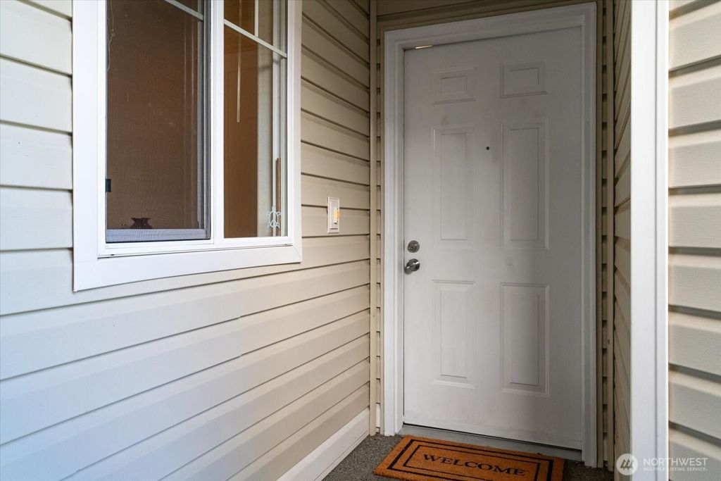 Photo of 4122 214th Street SW #C, Mountlake Terrace, WA 98043 (MLS # 2344710)