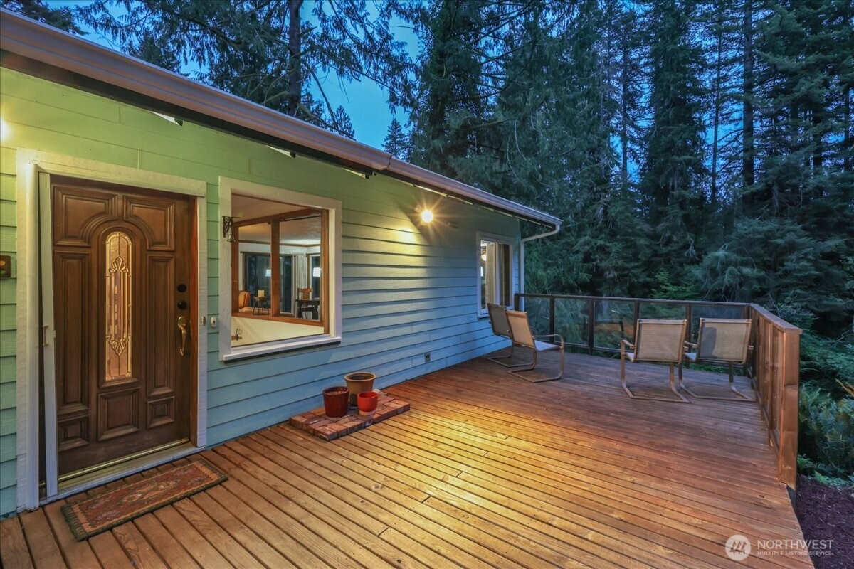 230 W Blueberry Lane