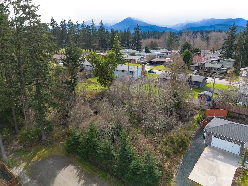 Photo of 9999 W 8th Street, Port Angeles, WA 98363 (MLS # 2493983)