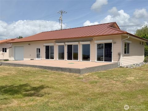Photo of 663 State Rt 101, Chinook, WA 98614 (MLS # 2382087)