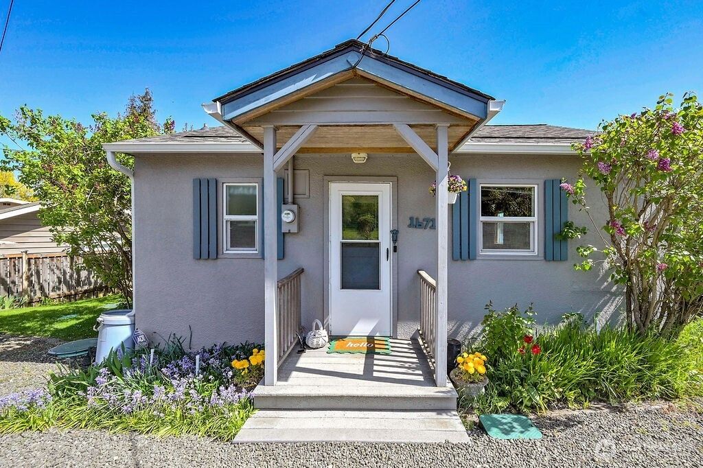 Photo of 1671 Oak Bay Road, Port Hadlock, WA 98339 (MLS # 2506985)