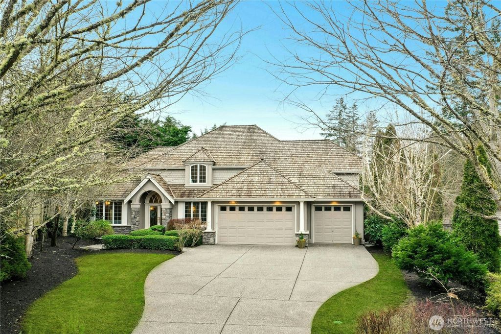 Photo of 26813 SE 22nd Court, Sammamish, WA 98075 (MLS # 2333074)
