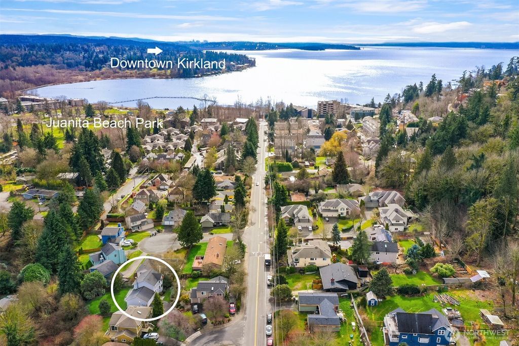 Photo of 12122 93rd Avenue NE, Kirkland, WA 98034 (MLS # 2526036)