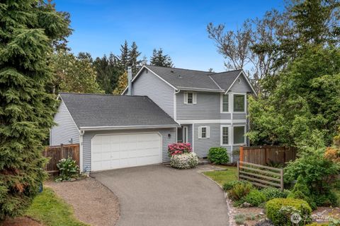 Photo of 12122 93rd Avenue NE, Kirkland, WA 98034 (MLS # 2526036)