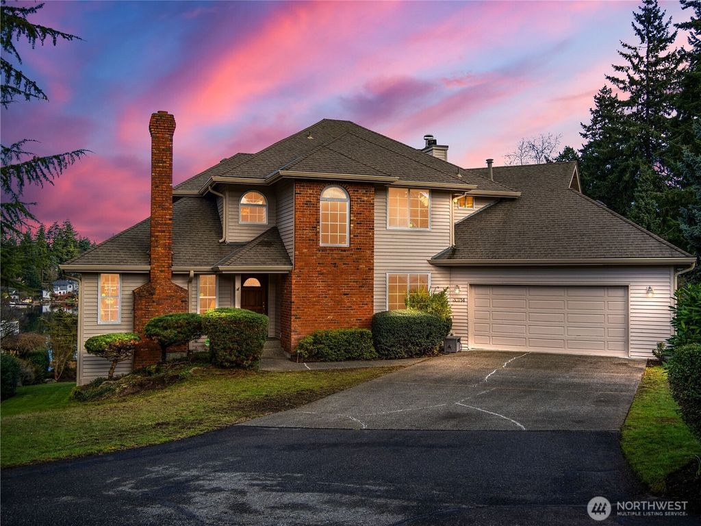 Photo of 30714 19th Avenue S, Federal Way, WA 98003 (MLS # 2465286)