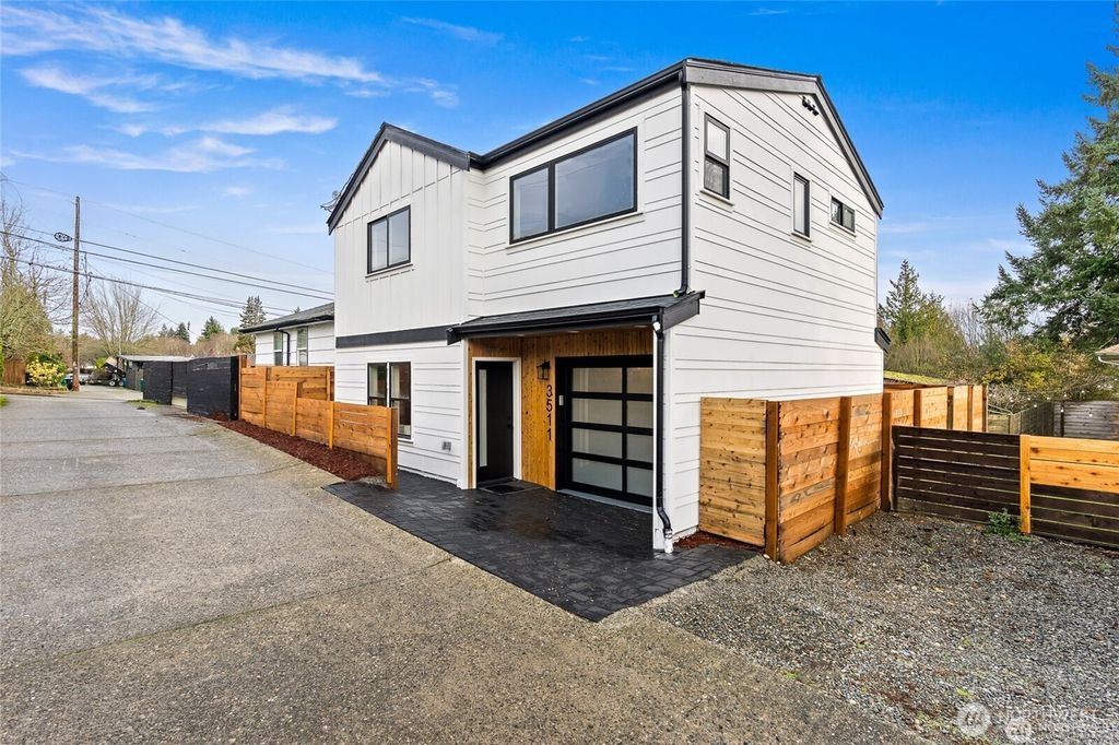Photo of 3511 SW Trenton Street, Seattle, WA 98126 (MLS # 2477075)