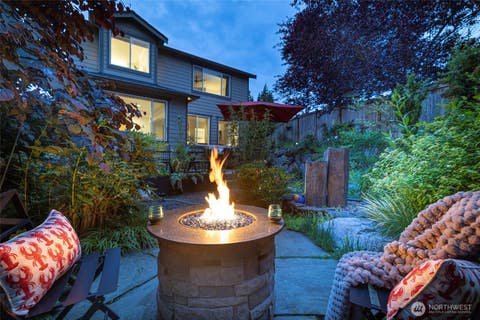 Photo of 20905 12th Avenue W, Lynnwood, WA 98036 (MLS # 2558277)