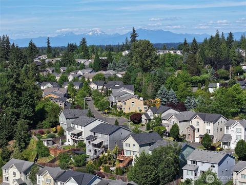 Photo of 20905 12th Avenue W, Lynnwood, WA 98036 (MLS # 2558277)