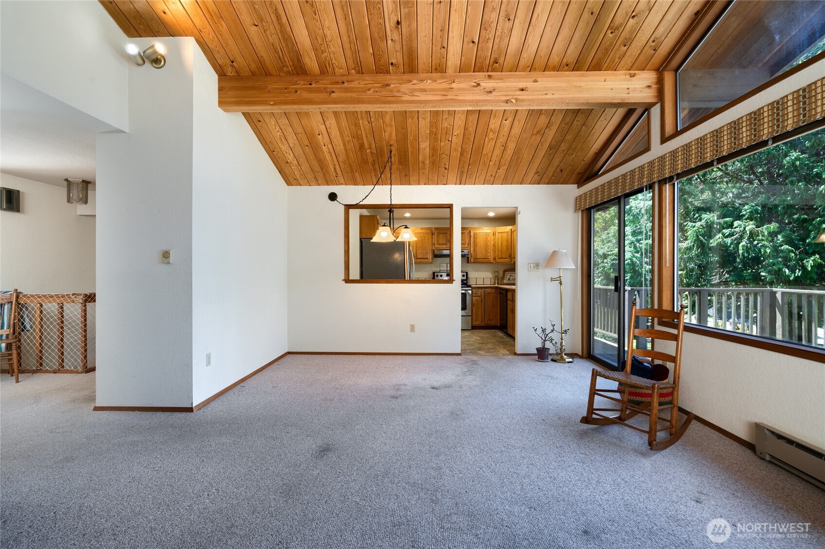 782 Lillooet Court