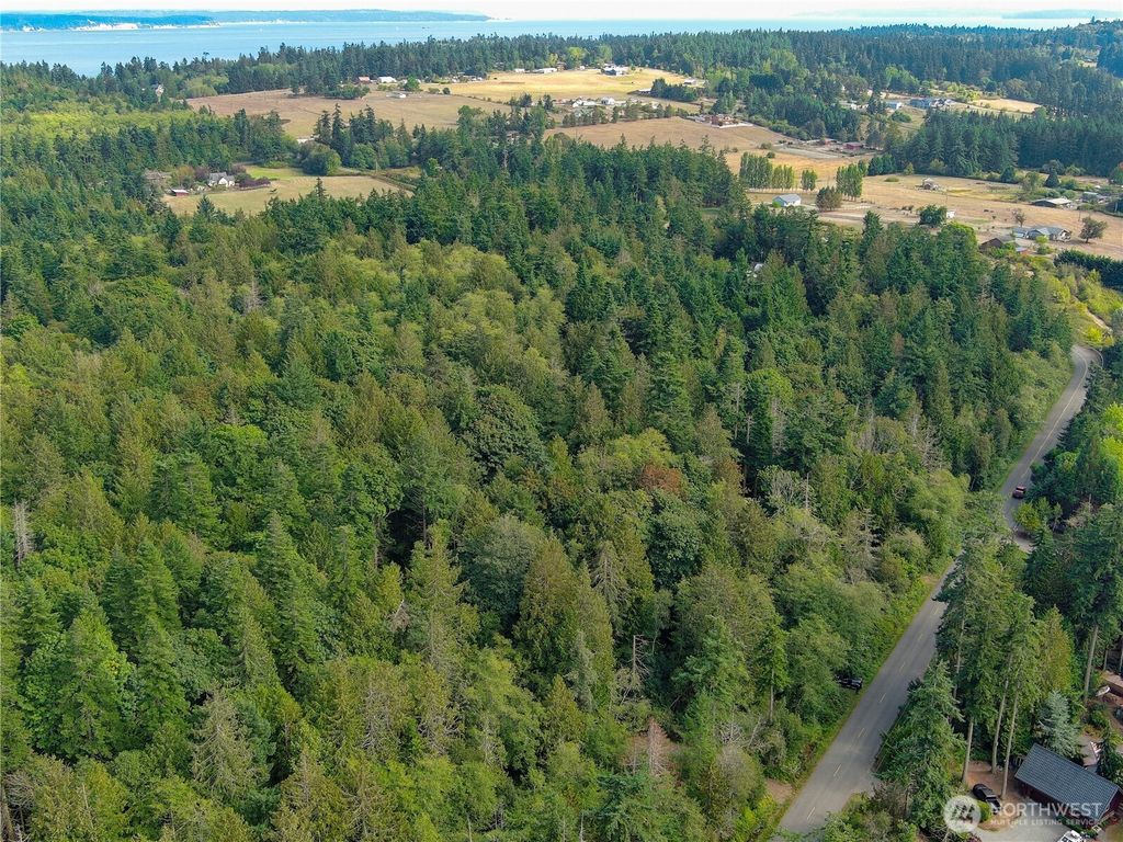 listing image 9360101265171880420