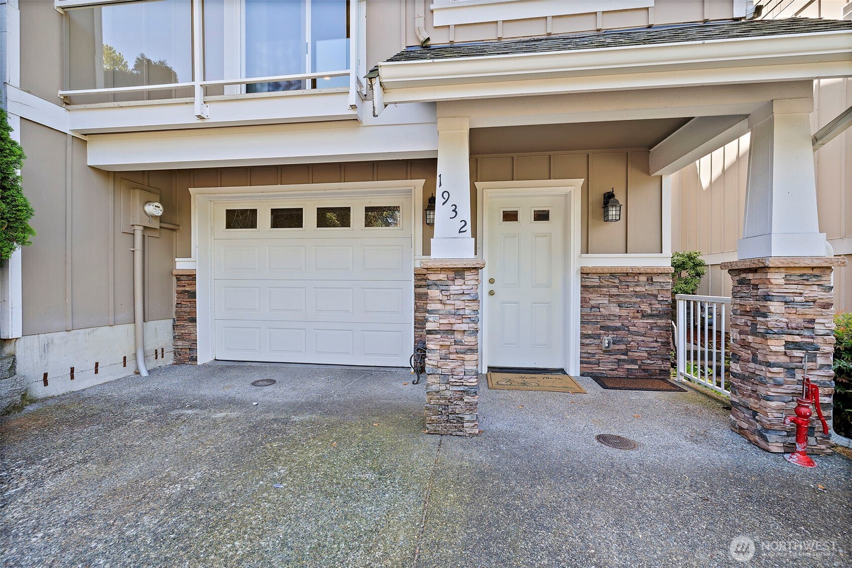 1932 S 240th Street