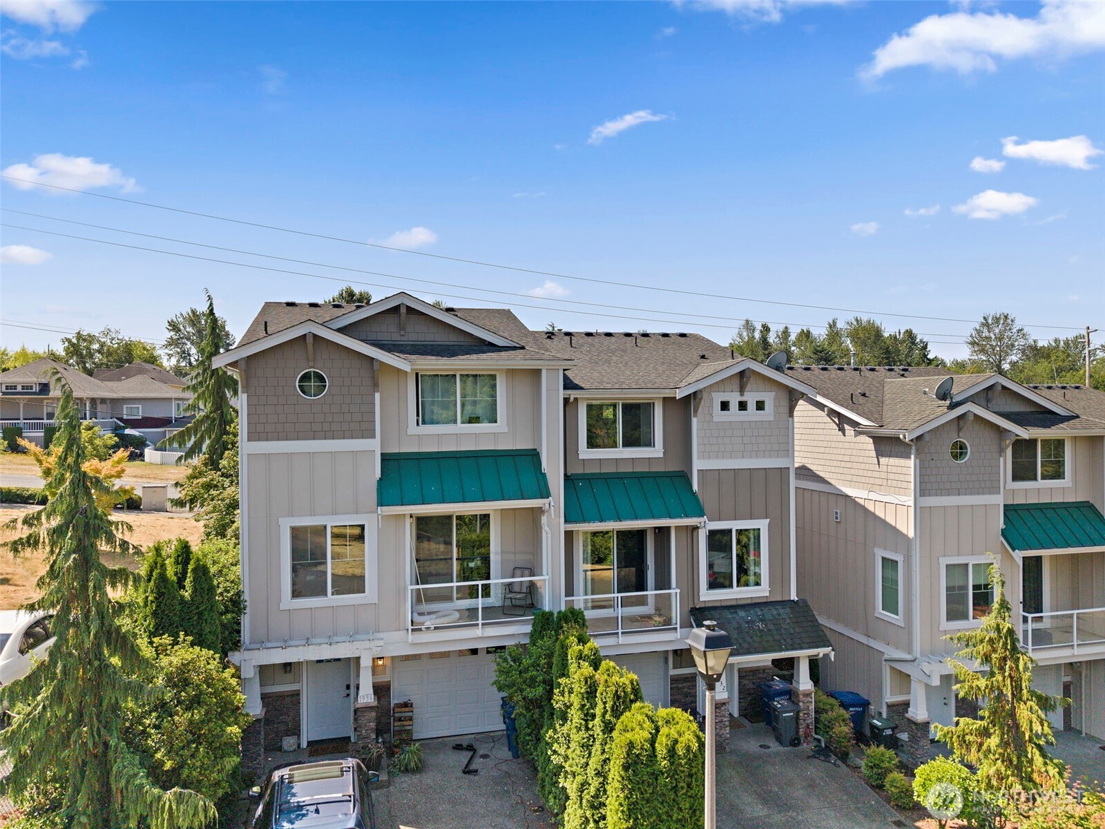 1932 S 240th Street