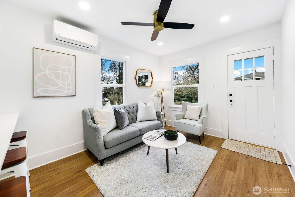 Photo of 6018 41st Avenue SW, Seattle, WA 98136 (MLS # 2470648)