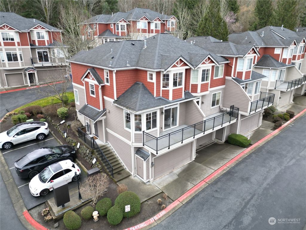 Photo of 2840 139th Avenue SE #18, Bellevue, WA 98005 (MLS # 2207082)