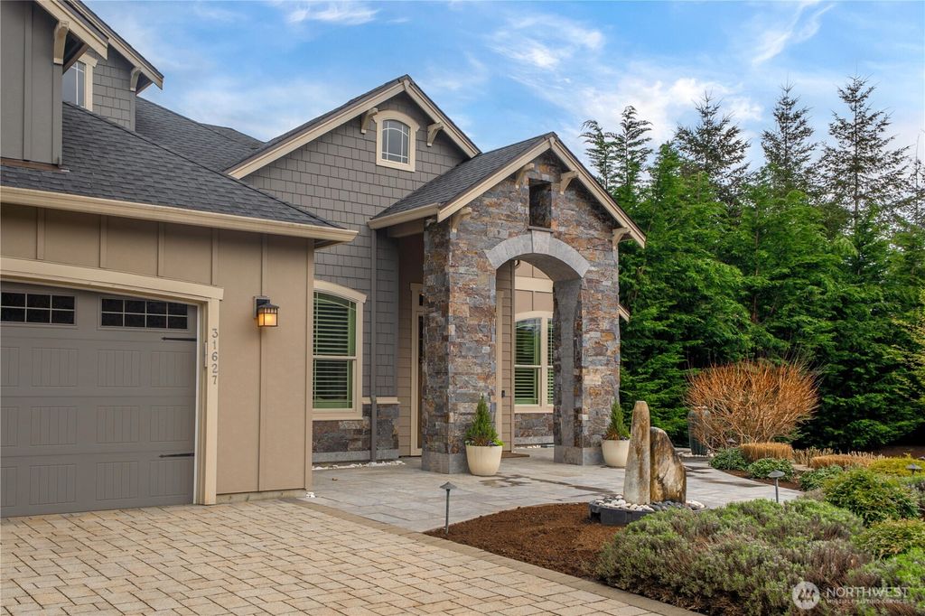 Photo of 31627 SE 280th Court, Ravensdale, WA 98051 (MLS # 2492644)