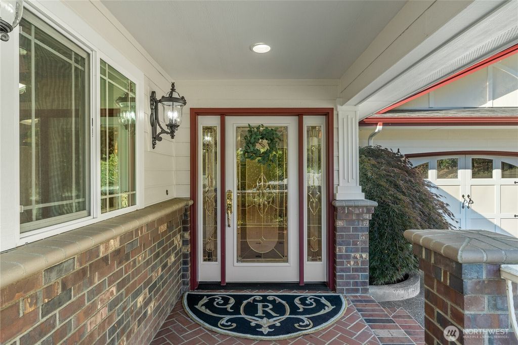 Photo of 115 Reynvaan Drive, Aberdeen, WA 98520 (MLS # 2529613)