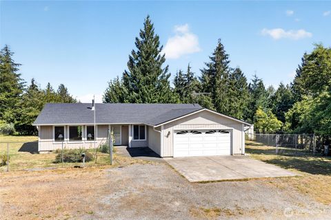 Photo of 21619 185th Street E, Orting, WA 98360 (MLS # 2544076)