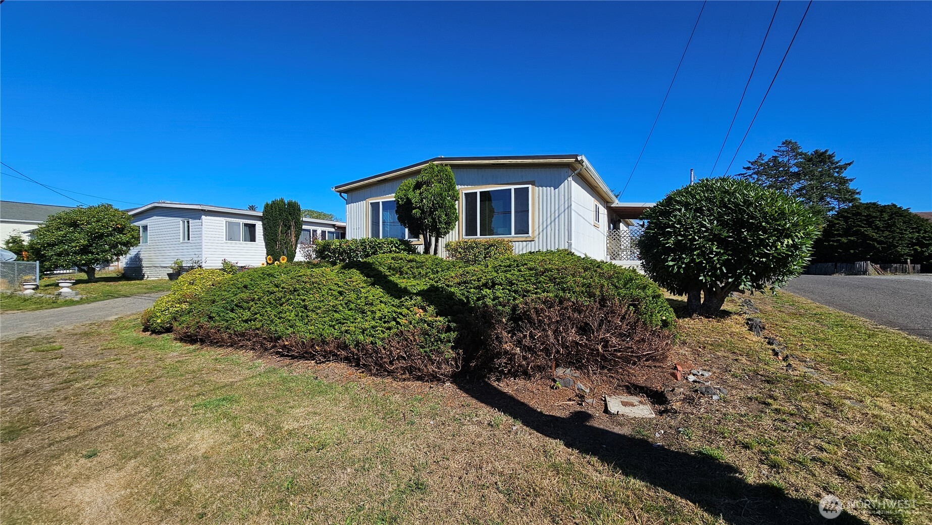 1100 Washington Ave North