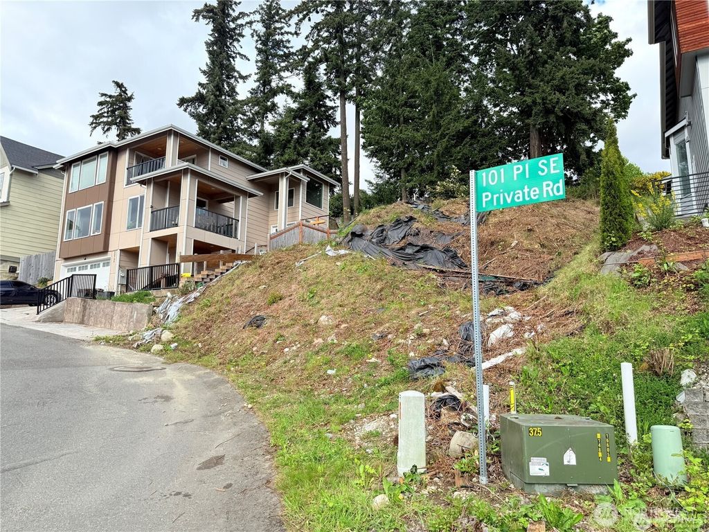Photo of 22728 101st Place SE, Kent, WA 98031 (MLS # 2426265)