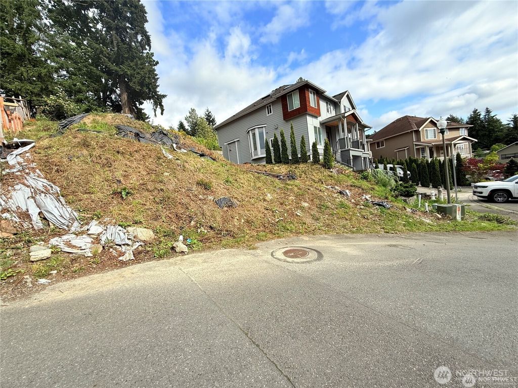 Photo of 22728 101st Place SE, Kent, WA 98031 (MLS # 2426265)