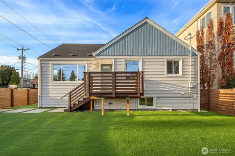 Photo of 1016 NW 85th Street, Seattle, WA 98117 (MLS # 2360293)