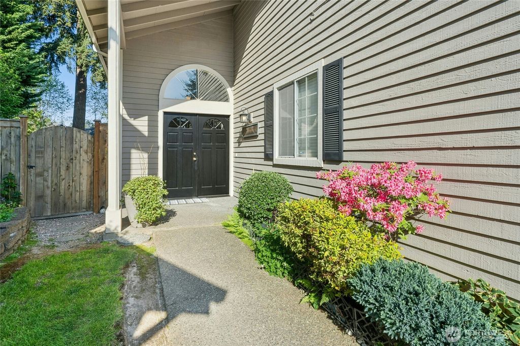 Photo of 12818 NE 203rd Place, Bothell, WA 98011 (MLS # 2518179)
