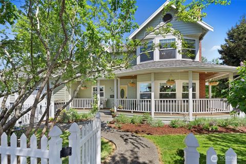 Photo of 2219 Kibler Avenue, Enumclaw, WA 98022 (MLS # 2521623)